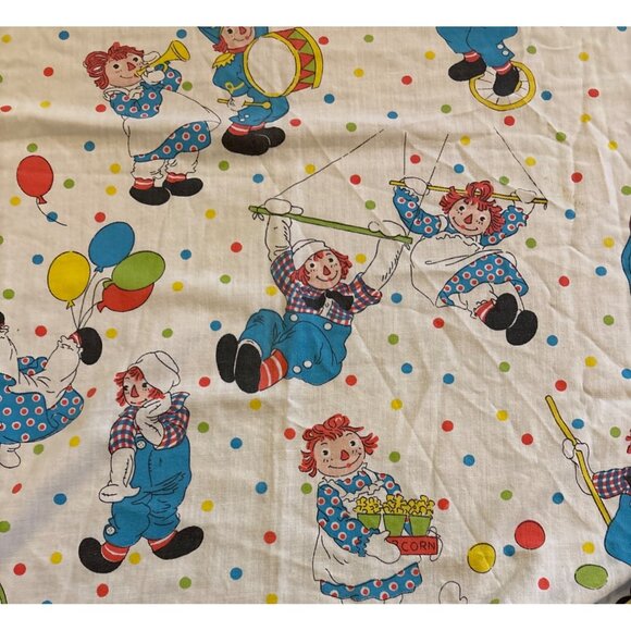 Raggedy Ann & Andy Twin Flat Sheet Polka Dot Circus Bobbs-Merrill Company 64x92" - Picture 3 of 6